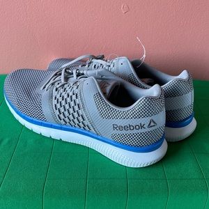 Reebok Sneaks